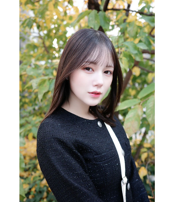 涼森れむ